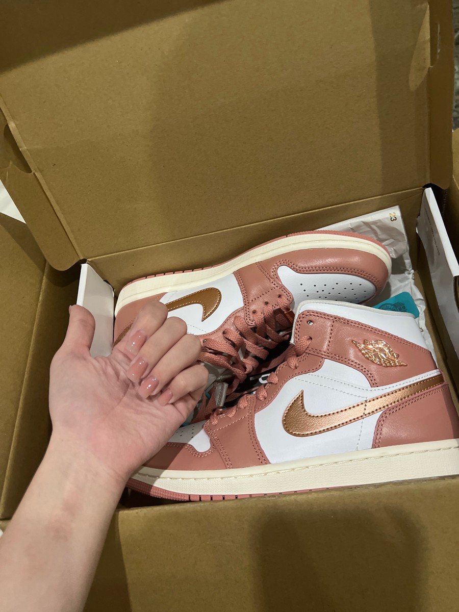 custom review-Jordan Air Jordan 1 MID SE Красный Stardust MID Топ Винтажные баскетбольные кроссовки Женские Розовый