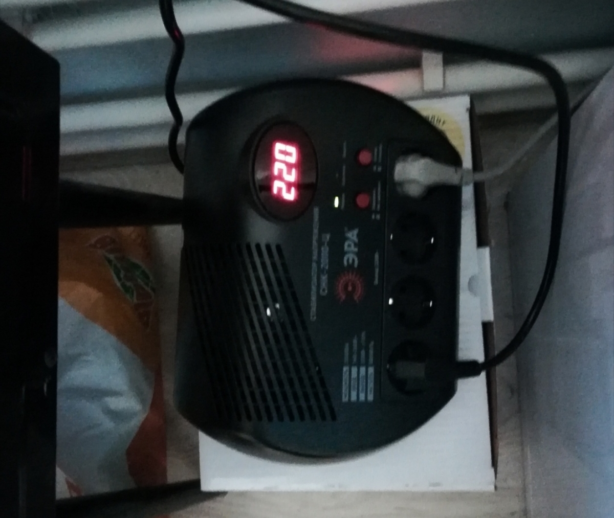 Стабилизатор эра снк-300. Стабилизатор напряжения снк-600 эра (б0032468). Стабилизатор снк 2000 ц. Стабилизатор эра снпт-1000-ц. Стабилизатор снк 2000 ц.