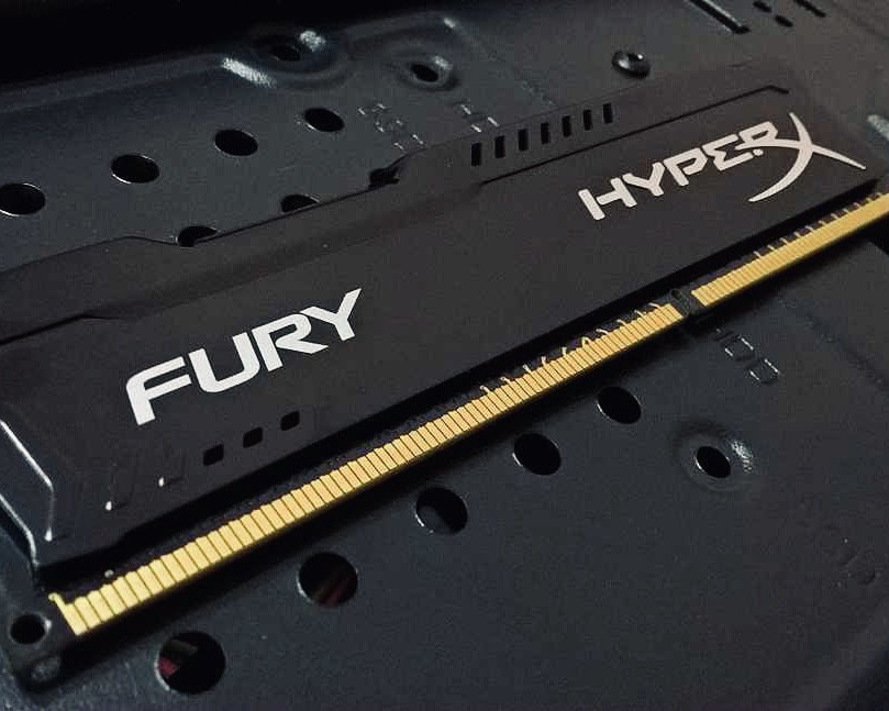 Hyperx fury 3200. HYPERX Fury ddr4 8gb 3200. HYPERX Fury Black ddr4 8gb тайминги. DTS X HYPERX.