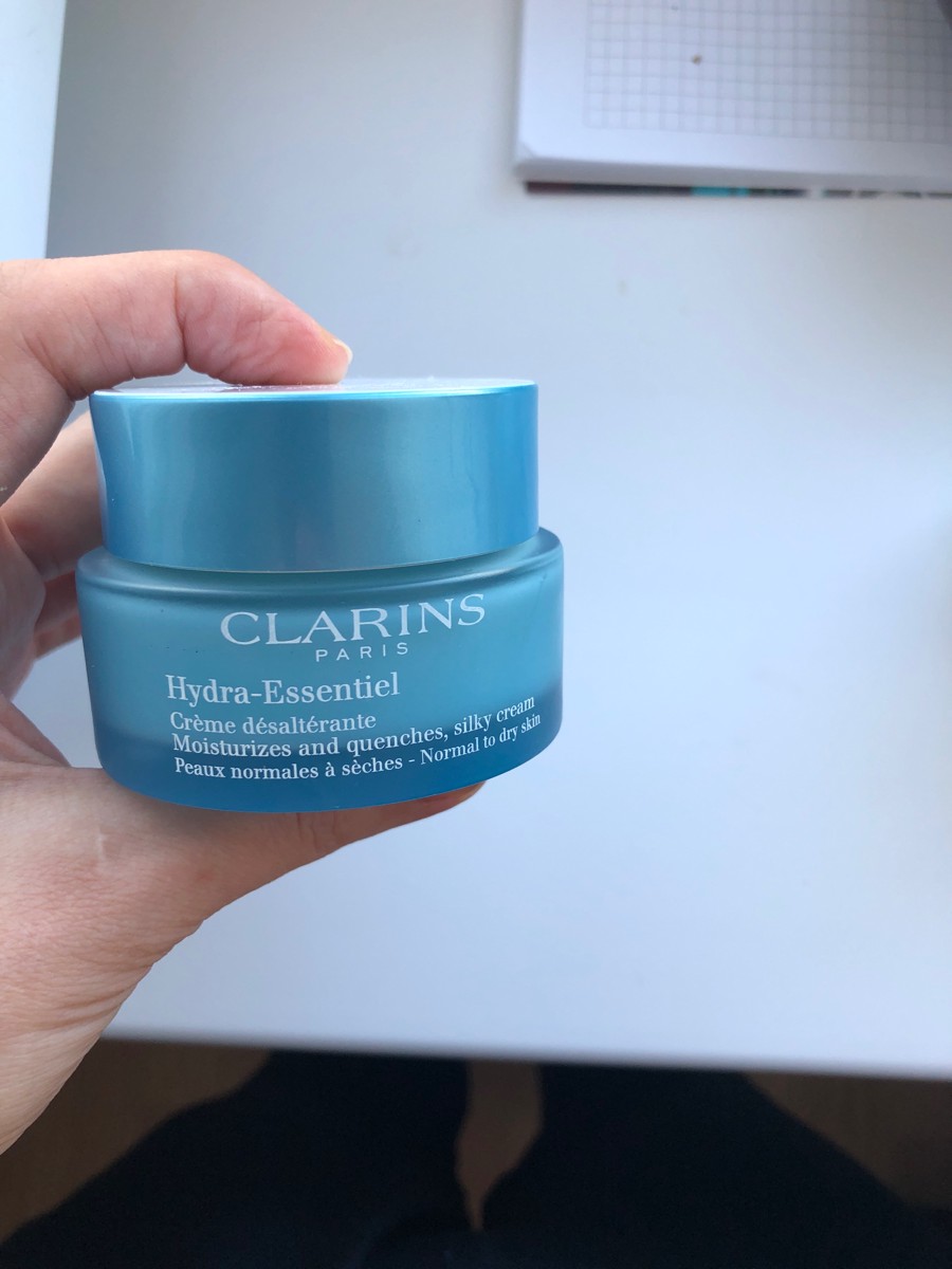 Hydra essentiel интенсивно увлажняющий