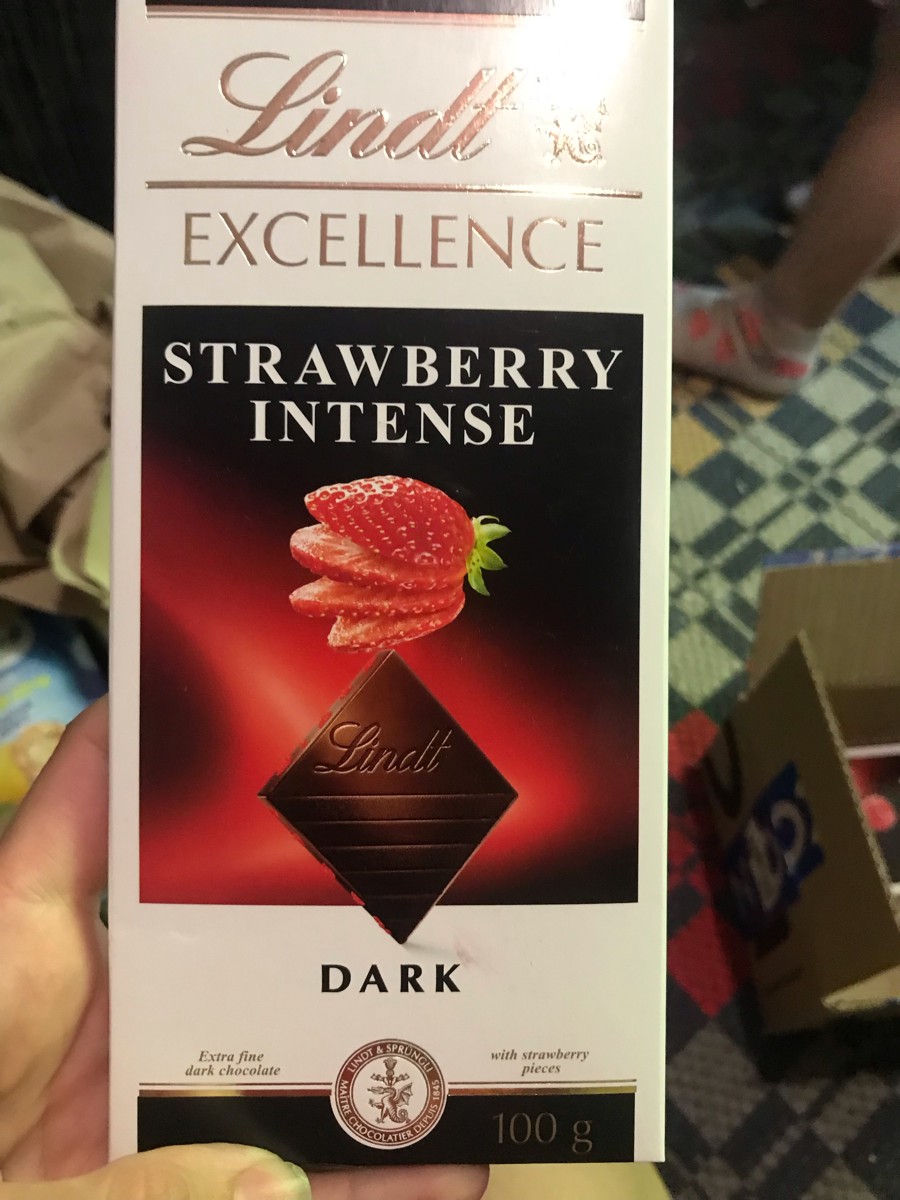 Шоколад Lindt Excellence темный с лаймом