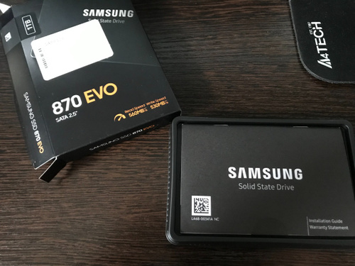 2 тб внутренний ssd. SSD Samsung 870 EVO. MZ-77e500bw. Samsung 870 EVO MZ-77e1t0bw 1тб. Samsung 870 EVO MZ-77e1t0 1 ТБ.