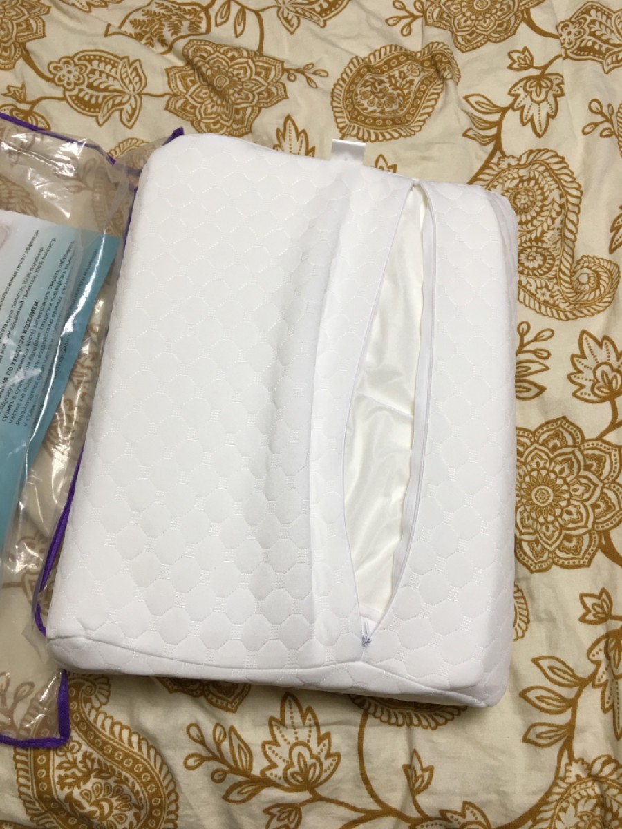 Отличная подушка , мне не подошла по толщине .. по мягче бы ещё ее или меньше по высоте