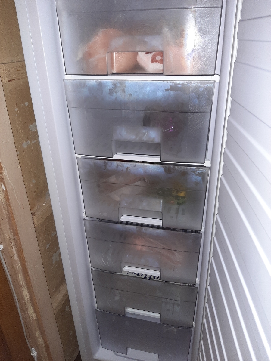 морозильник шкаф бирюса 116