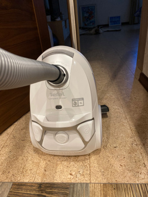 Пылесос tefal tw1931rh. Tefal swift power белый фото пылесоса со всех сторон. Tefal compact power tw3927ea. Пылесос tefal compact tw3927ea 2000вт белый. Tefal tw3927ea.