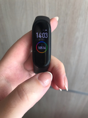 Fitnes Braslet Xiaomi Mi Band 4 Chernyj