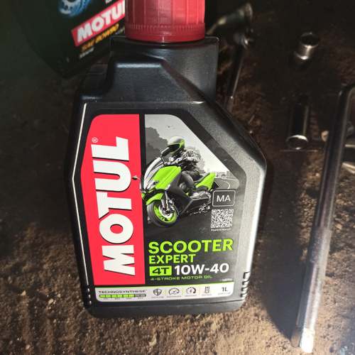 Motul scooter expert 4t 10w 40