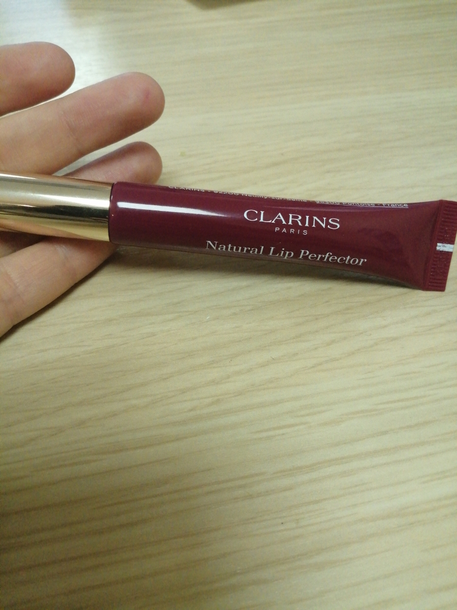 Clarins 08 plum shimmer. Clarins natural Lip Perfector 08. Clarins Toffee Pink Shimmer. Clarins natural Lip Perfector 02 Apricot Shimmer. Clarins блеск Toffee Pink Shimmer.