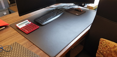 Коврик подкладка на письменный стол