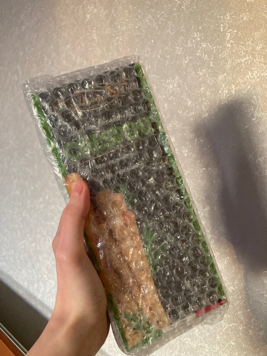 Купила паштет у этого же продавца на озоне, сочетание с этими палочками - бомба! Сами по себе палочки сытные, вместо кусочка хлеба за завтраком или обедом круто заходят. Буду брать еще, слежу за ценой, можно благодаря акциям взять очень выгодно. 

Надежная упаковка, все приехало в целостности, за что отдельное спасибо 🙌🏻