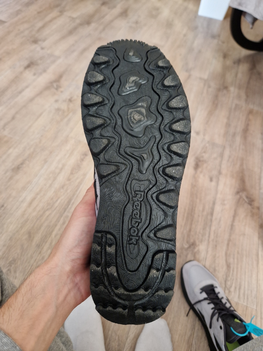 custom review-Reebok совместный низкий топ беговые кроссовки унисекс серый черный