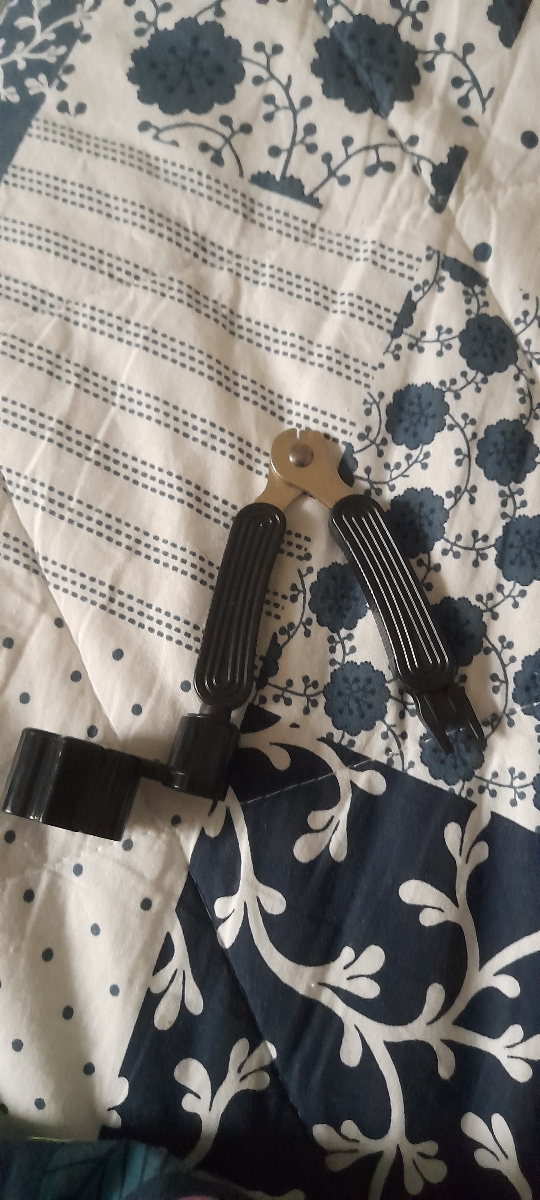 Отличный инструмент, всё в одном как в кофе))) Свои функции выполняет на 5+.