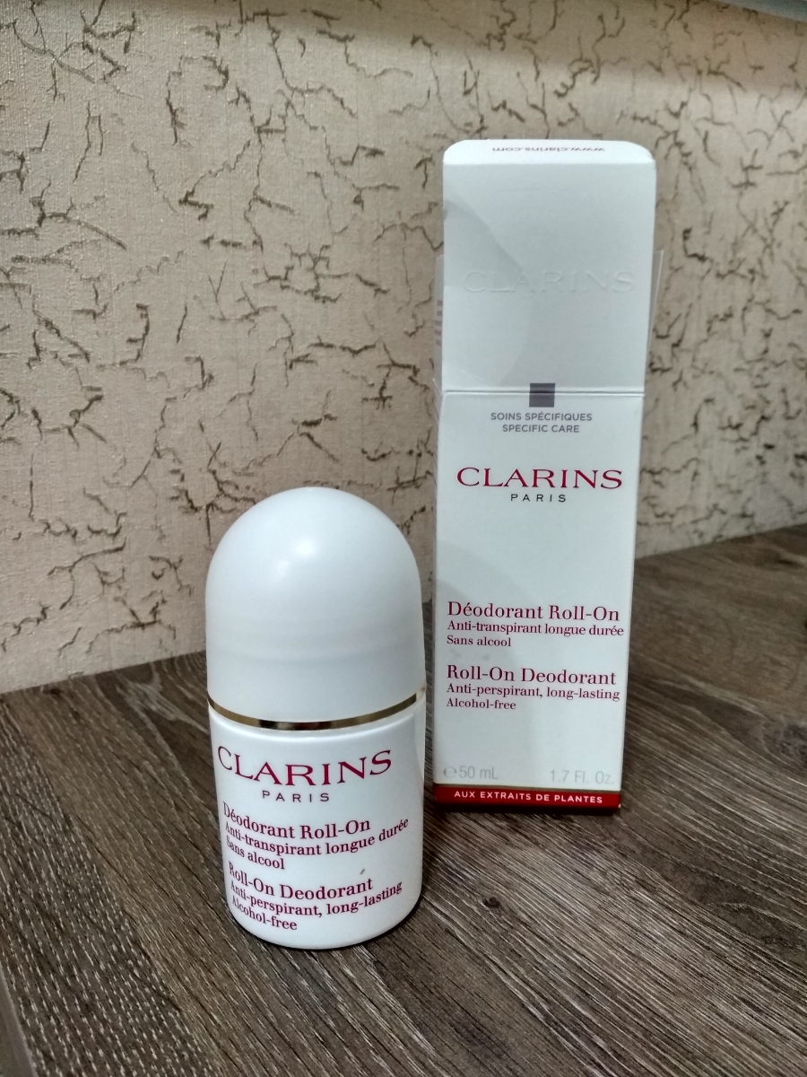 Clarins дезодорант мужской. Шариковый дезодорант Clarins. Шариковый дезодорант кларанс. Clarins Deodorant Roll-on шариковый дезодорант. Кларанс дезодорант женский спрей.