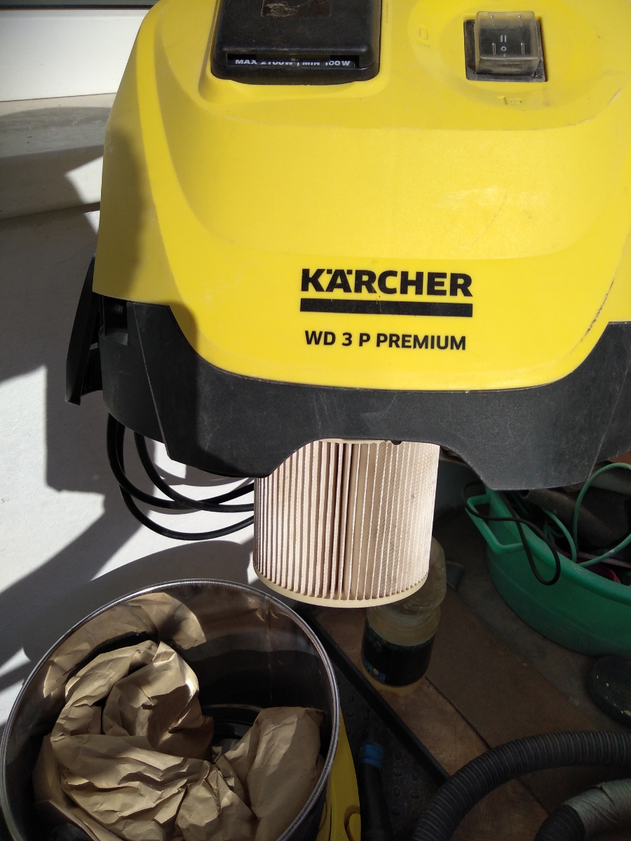 Karcher 3 p premium. DEWALT FP 110 Pet. Фильтр складчатый из полиэстера для пылесосов Karcher, Bosch Filtero fp111 Pet. Фильтр складчатый Filtero FP 110 Pet Pro для пылесосов Karcher WD 2, WD 3 05778. Отличие фильтра filterа FP 110 Pet Prо от фильтра Fubag 31192.