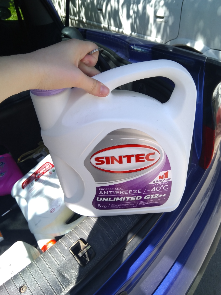 Антифриз sintec unlimited g12. Sintec Unlimited 5l. 803584 Sintec. Sintec 803584 цвет внутри. Sintec логотип.