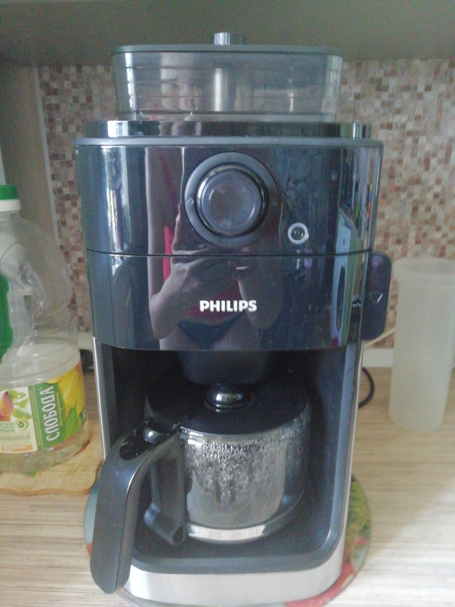 Philips grind brew. Кофемашина Philips Grind & Brew hd7767/00. Philips Grind & Brew hd7767/00. Philips hd7767 Grind & Brew. Кофемашина Philips Grind & Brew hd7769/00.