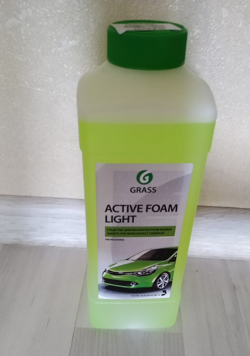 Grass active foam. Автошампунь grass Active Foam Light. Пена активная Active Foam Light 1 л. Active Foam Light для салона. Grass пена для салона автомобиля.