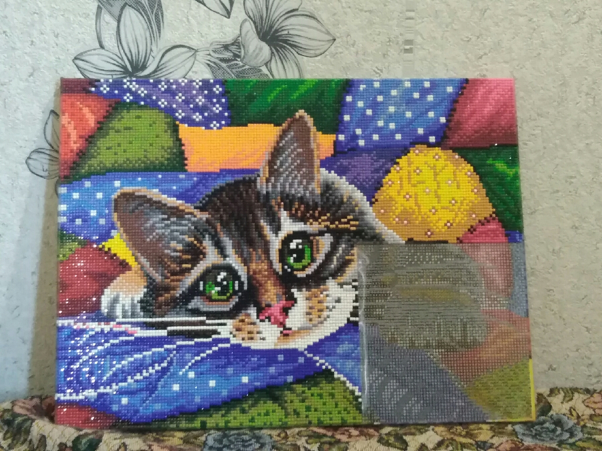 Белоснежка кот. Алмазной мозаики котик в лоскутках. Алмазная мозаика Белоснежка "котик в лоскутках. Алмазная мозаика полосатый кот. Алмазная мозаика кот в очках.