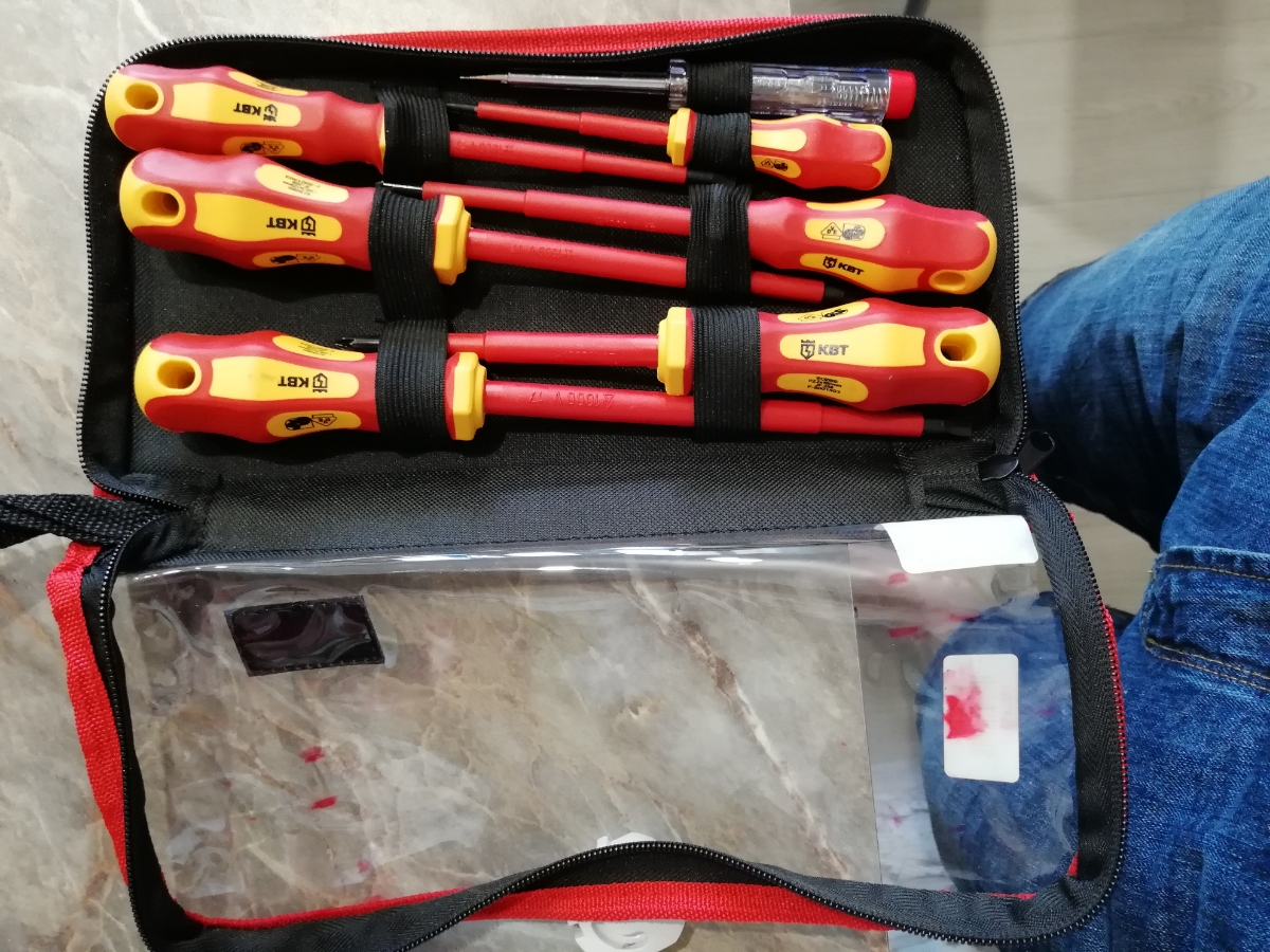 набор диэлектрических отверток квт профи нио-08 78619. набор отверток. отверток "профи" нио-08 (квт). набор диэлектрических отверток нио 08. набор диэлектрических отверток нио 06 ekf master ndo-06.