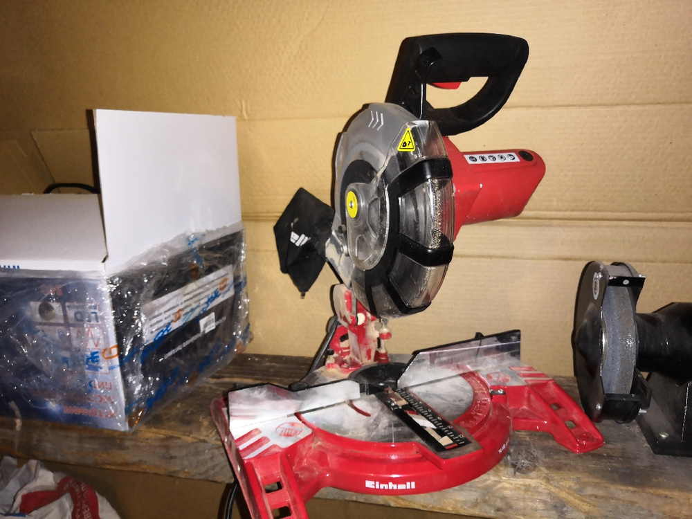 Пила einhell 2112. Пила einhell 2112
