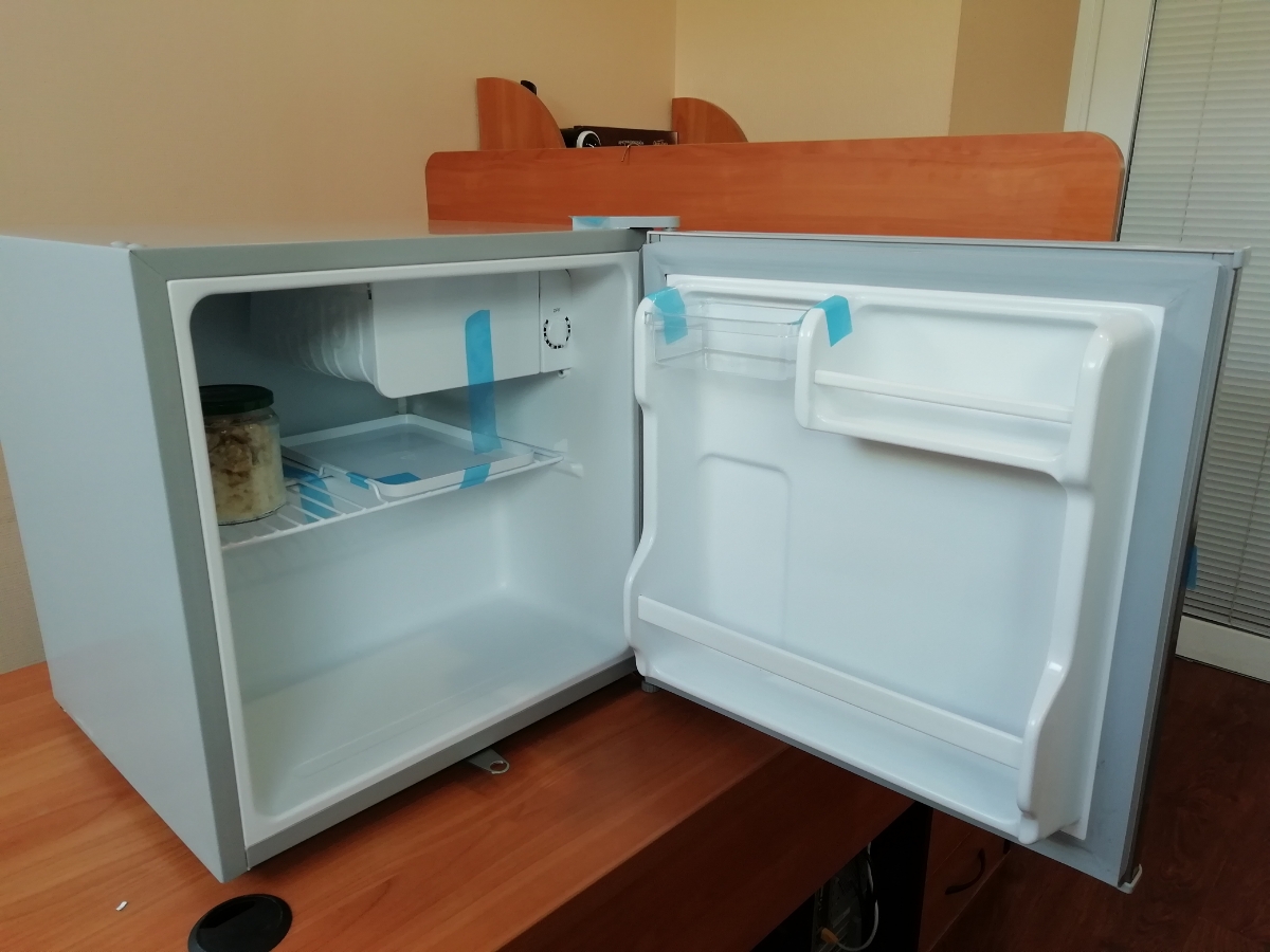Холодильник Бирюса m50