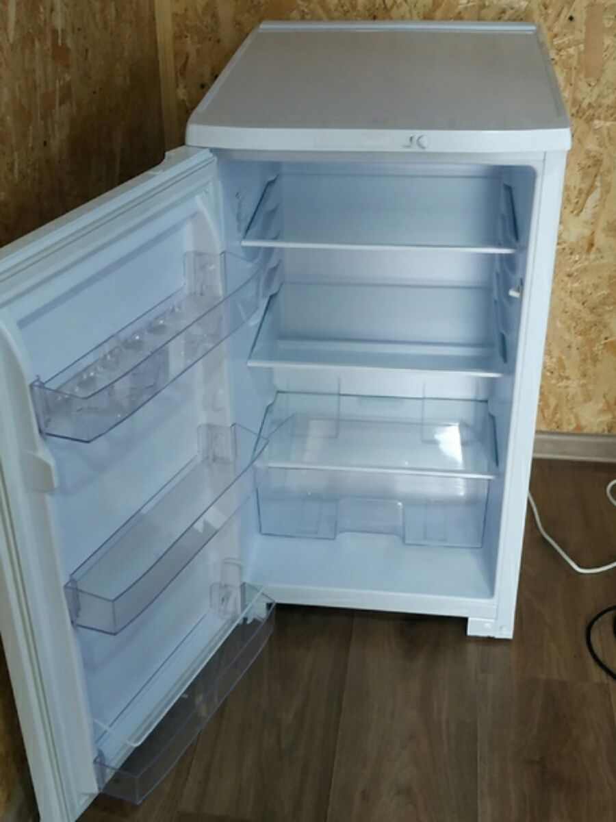 Холодильник Бирюса б-109